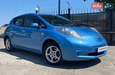 Хэтчбек Nissan Leaf 2014 в Киеве