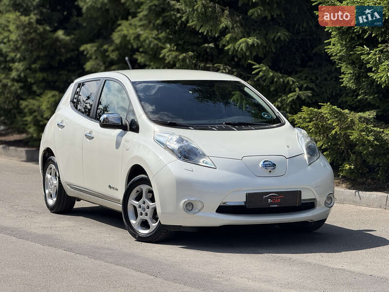 Хетчбек Nissan Leaf 2014 в Тернополі