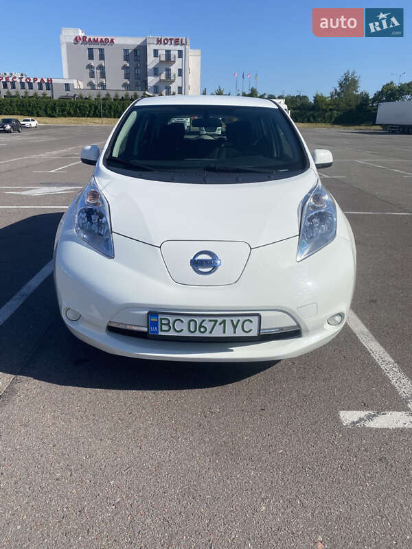 Nissan Leaf 2014