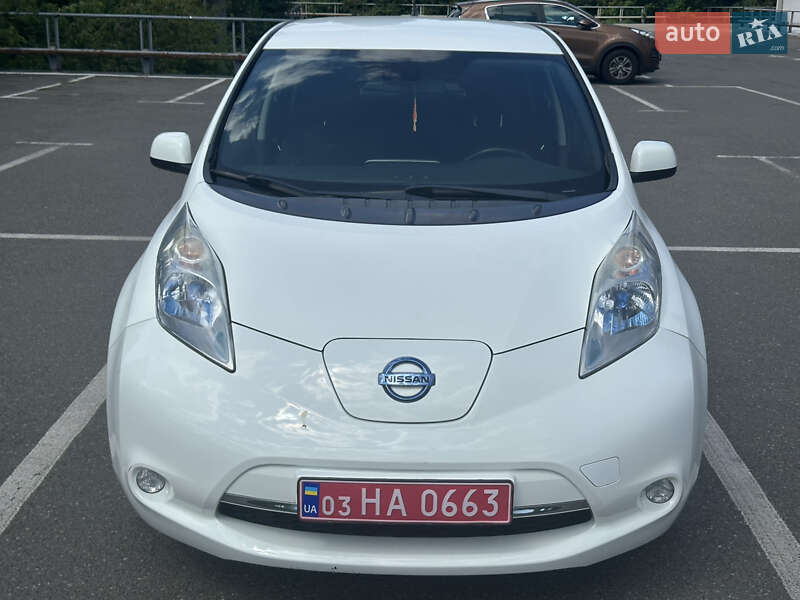 Nissan Leaf 2014