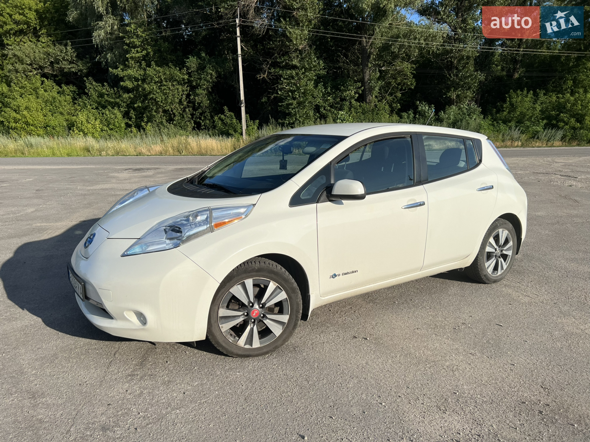 2016 Nissan Leaf - мініатюра 13