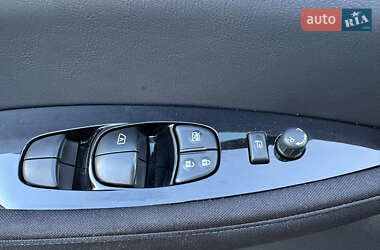 Хетчбек Nissan Leaf 2020 в 