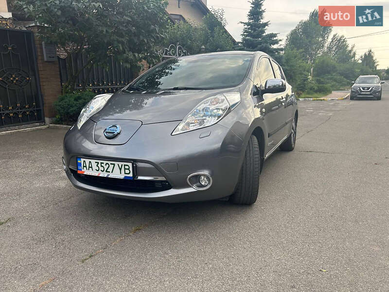 Nissan Leaf 2016