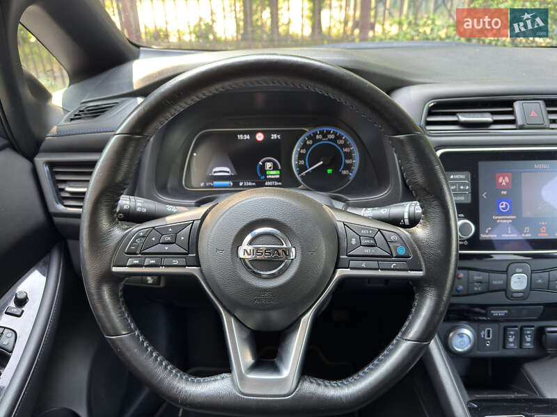 Хэтчбек Nissan Leaf 2020 в Ровно
