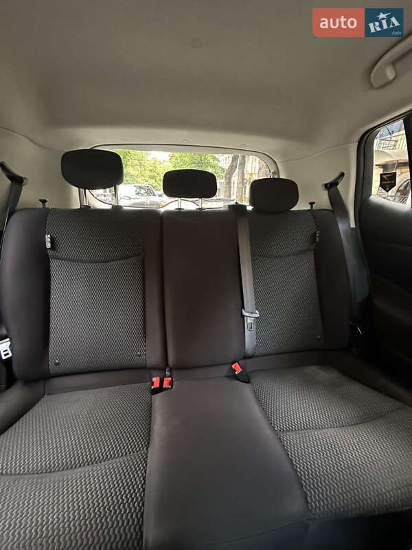 Хетчбек Nissan Leaf 2015 в Одесі фото 17 Хетчбек Nissan Leaf 2015 в Одесі