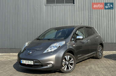 Хетчбек Nissan Leaf 2014 в Стрию