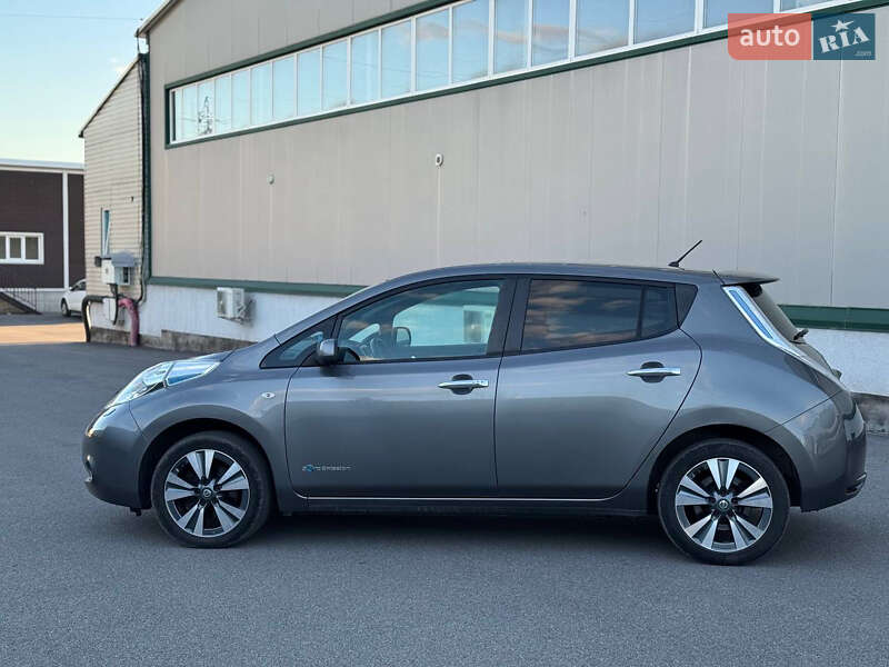 Хетчбек Nissan Leaf 2014 в Вінниці