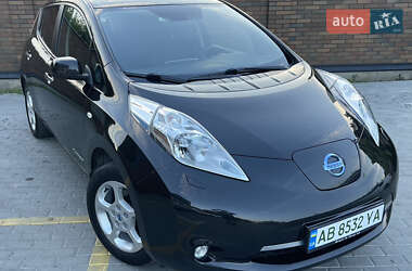 Хетчбек Nissan Leaf 2015 в Вінниці