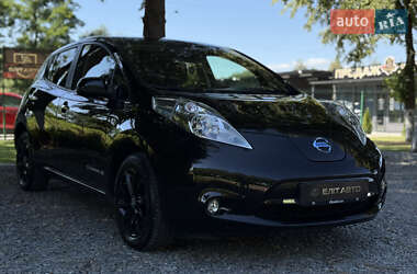 Хэтчбек Nissan Leaf 2016 в Ивано-Франковске