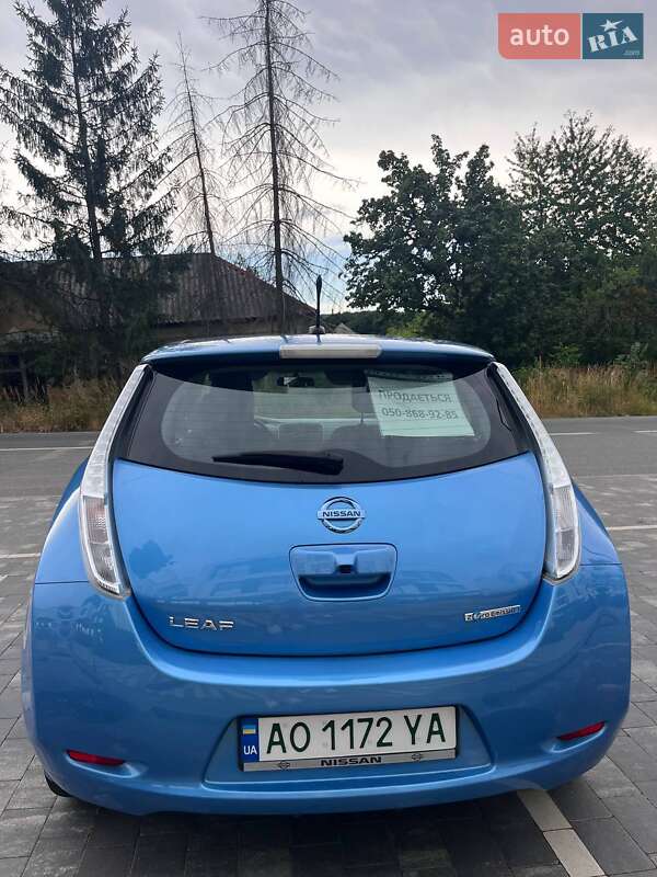 Хэтчбек Nissan Leaf 2014 в Ужгороде