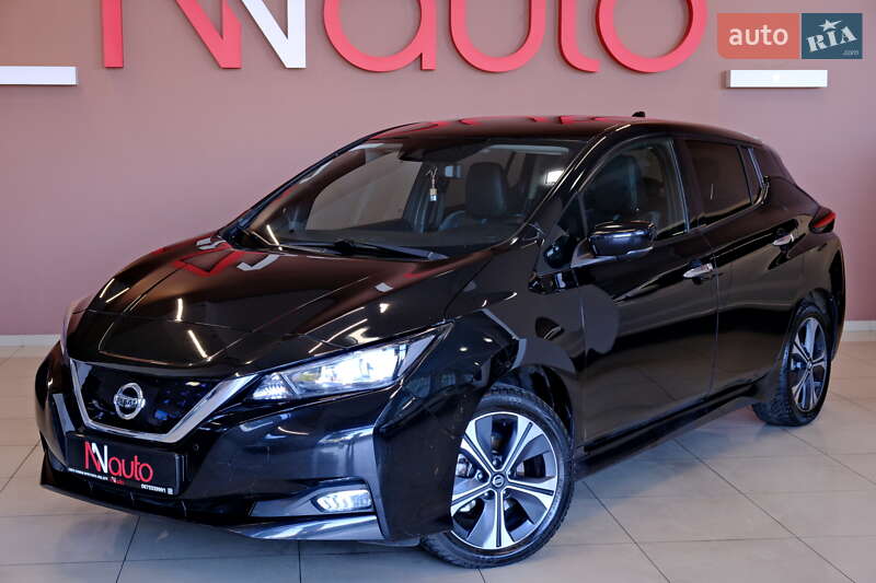 Хетчбек Nissan Leaf 2022 в Одесі
