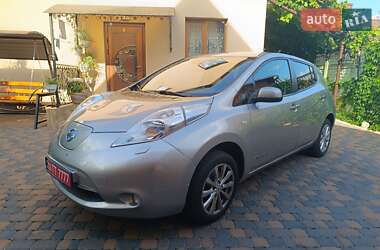 Хэтчбек Nissan Leaf 2014 в Ровно