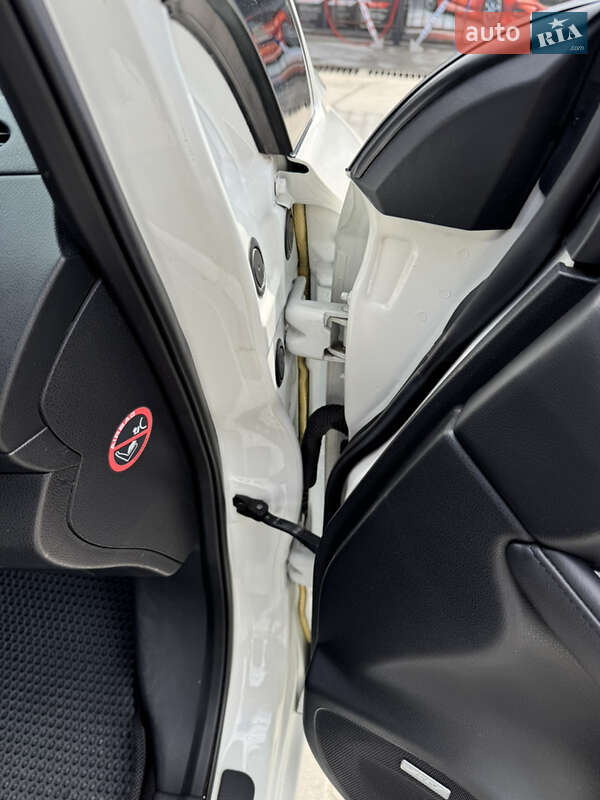 Хэтчбек Nissan Leaf 2017 в Луцке