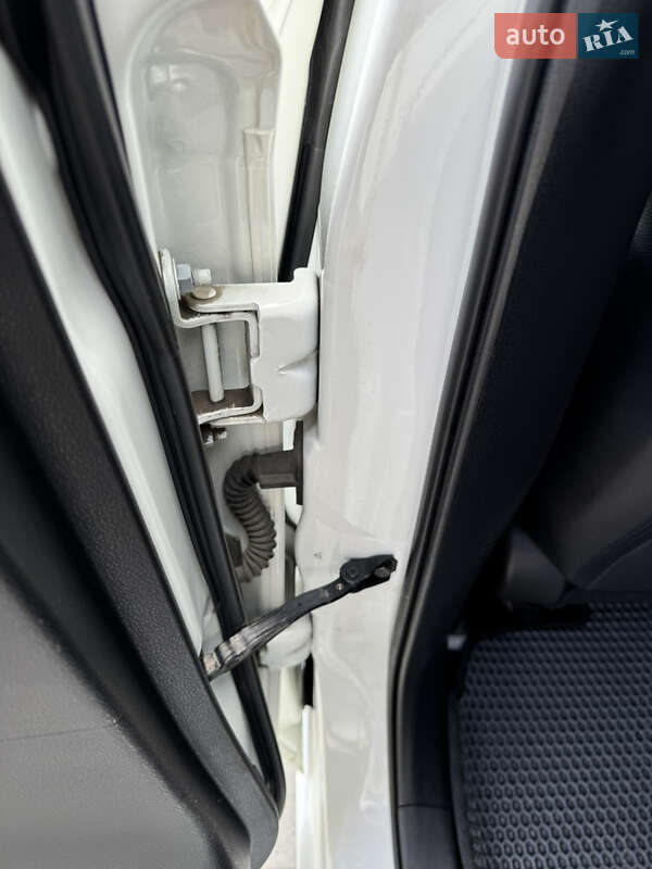 Хэтчбек Nissan Leaf 2017 в Луцке