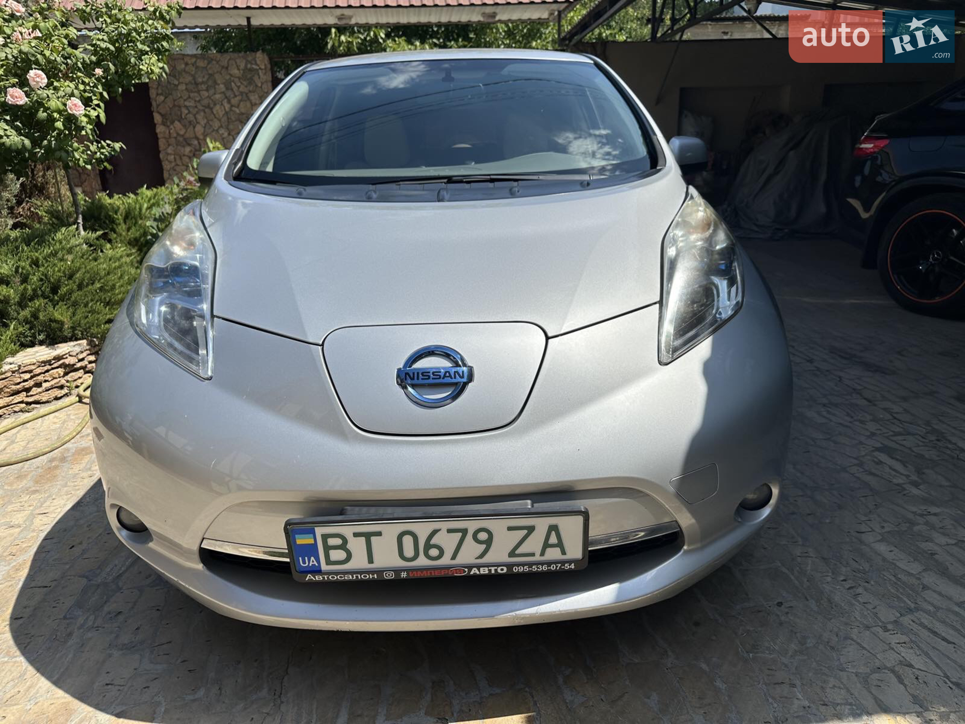 2011 Nissan Leaf - мініатюра 2