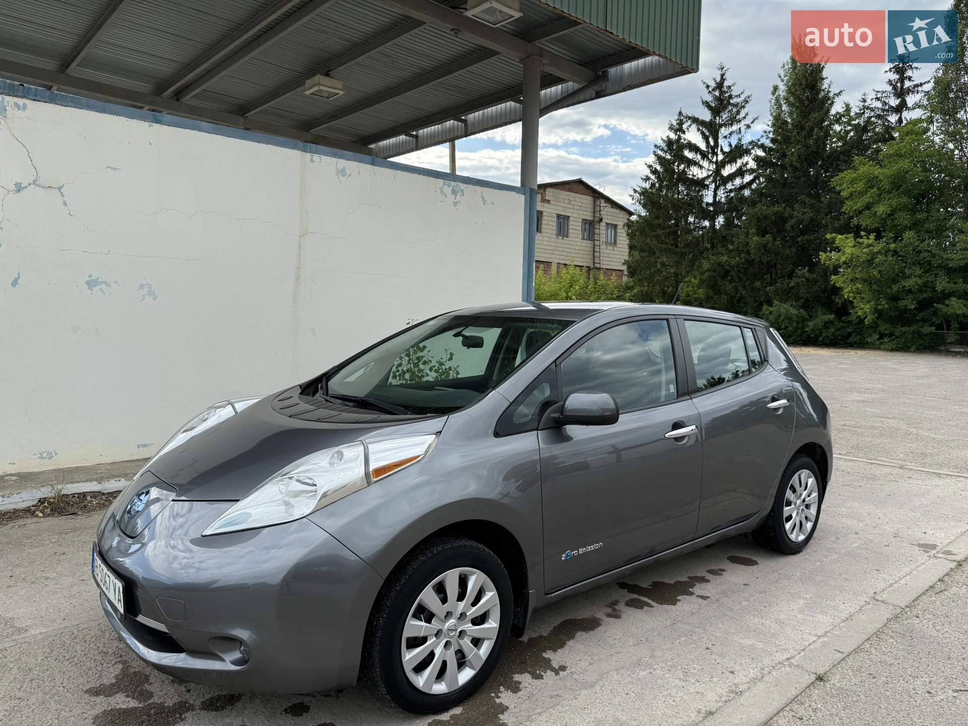 2017 Nissan Leaf - мініатюра 2