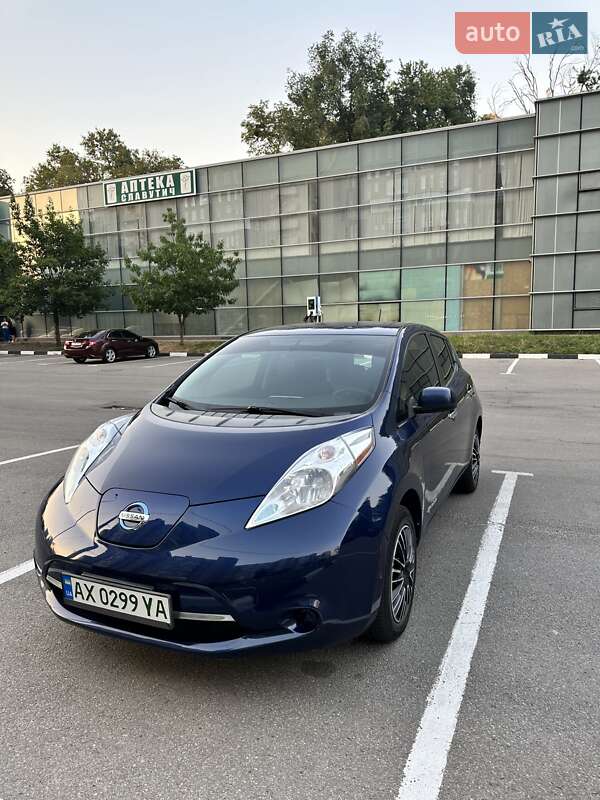 Хэтчбек Nissan Leaf 2017 в Харькове
