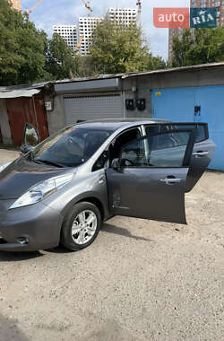 Хэтчбек Nissan Leaf 2014 в Одессе