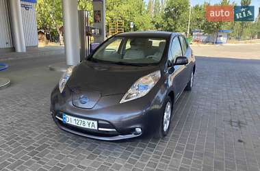 Хэтчбек Nissan Leaf 2013 в Николаеве