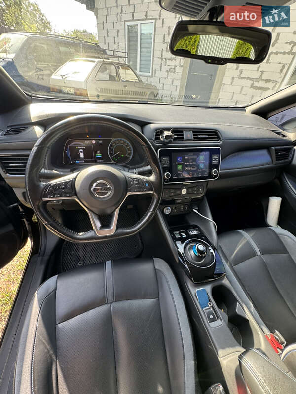 Хэтчбек Nissan Leaf 2019 в Днепре