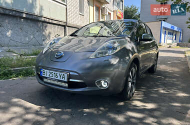 Хетчбек Nissan Leaf 2013 в Світловодську
