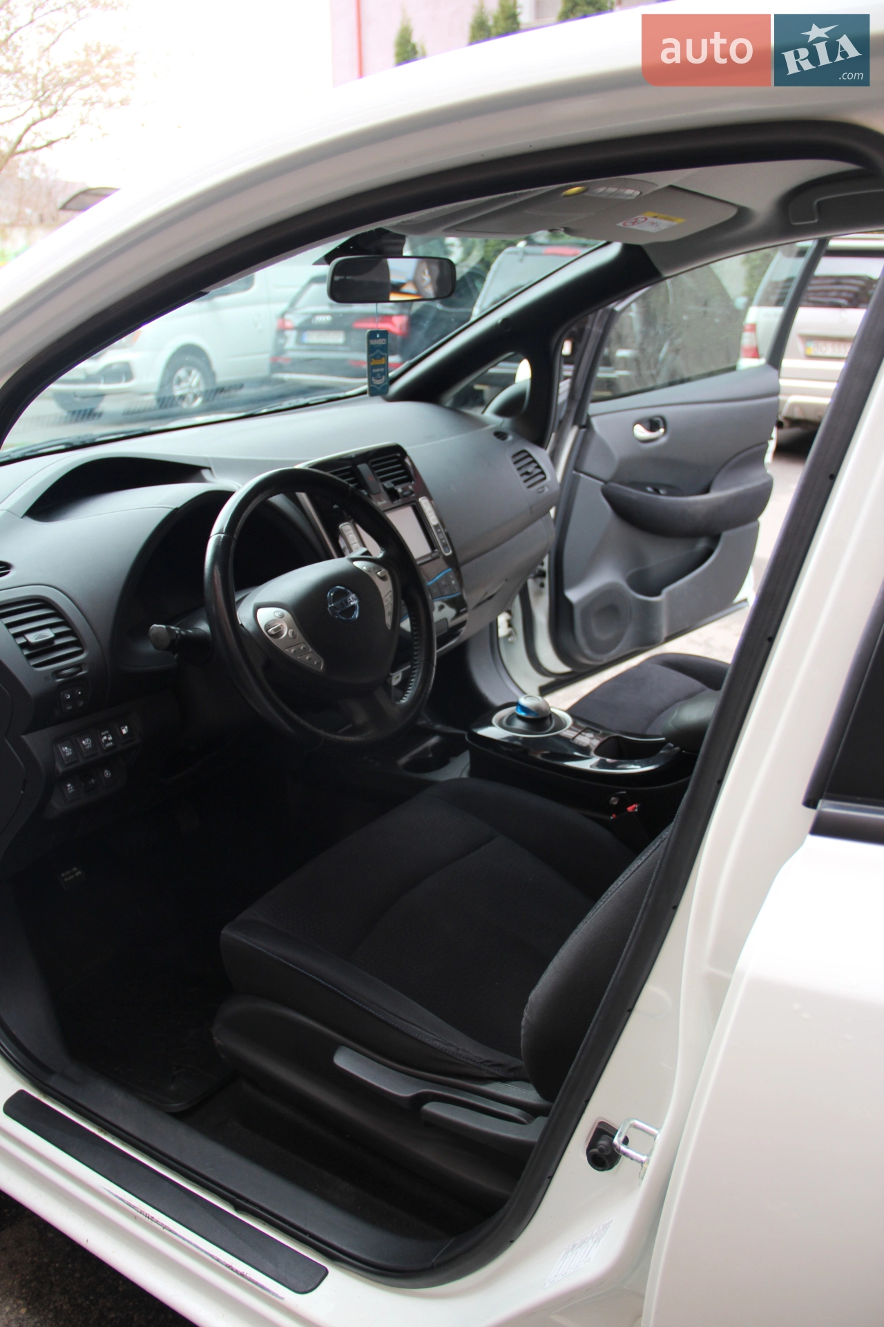 2014 Nissan Leaf - мініатюра 12