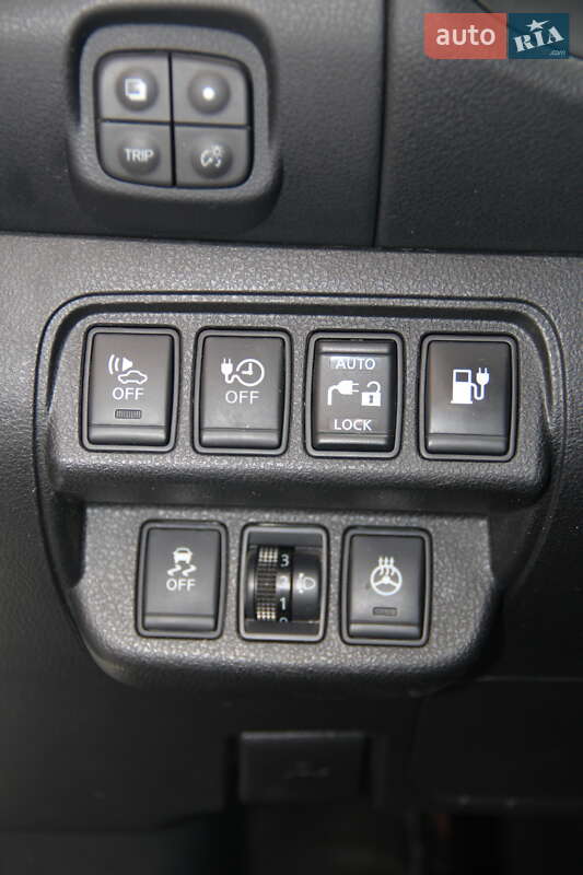 Хетчбек Nissan Leaf 2014 в Тернополі