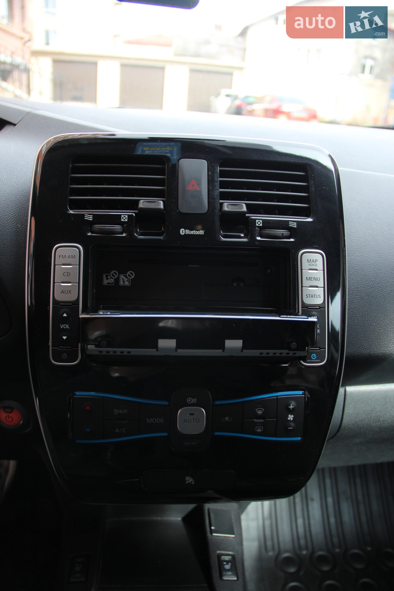 2014 Nissan Leaf - мініатюра 20