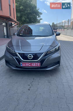 Хэтчбек Nissan Leaf 2019 в Ровно