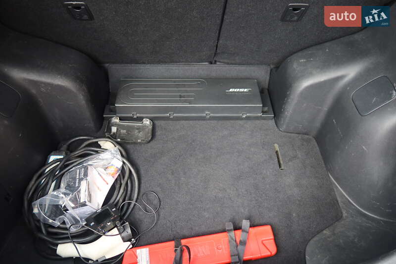 Хэтчбек Nissan Leaf 2013 в Самборе