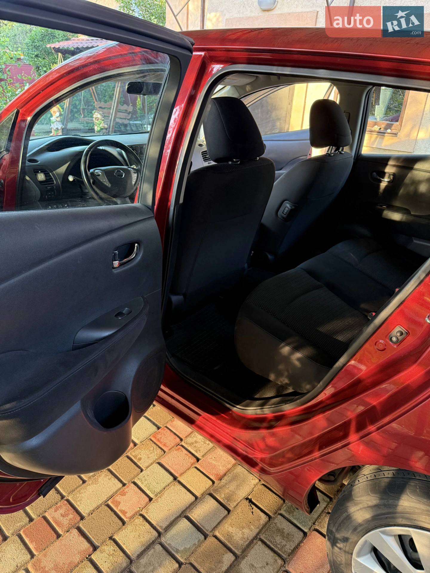2015 Nissan Leaf - мініатюра 8