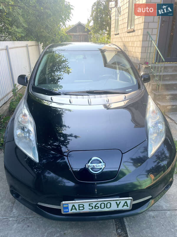 Хэтчбек Nissan Leaf 2016 в Виннице