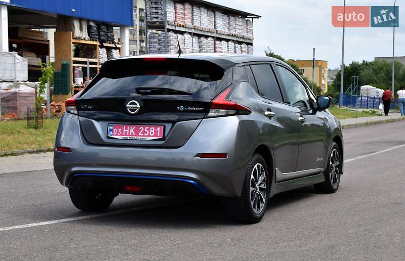 Хэтчбек Nissan Leaf 2018 в Дрогобыче