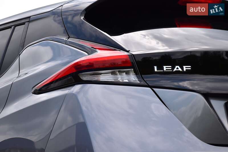 Хэтчбек Nissan Leaf 2018 в Дрогобыче