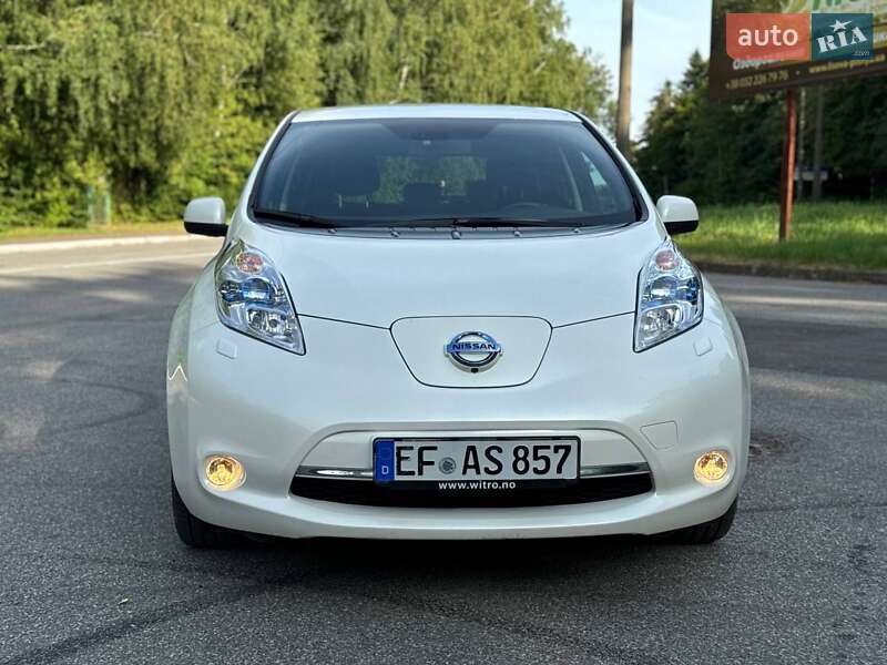 Хетчбек Nissan Leaf 2016 в Трускавці