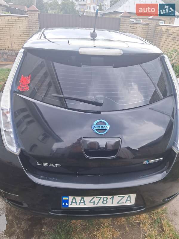 Хетчбек Nissan Leaf 2011 в Черкасах фото 11 Хетчбек Nissan Leaf 2011 в Черкасах