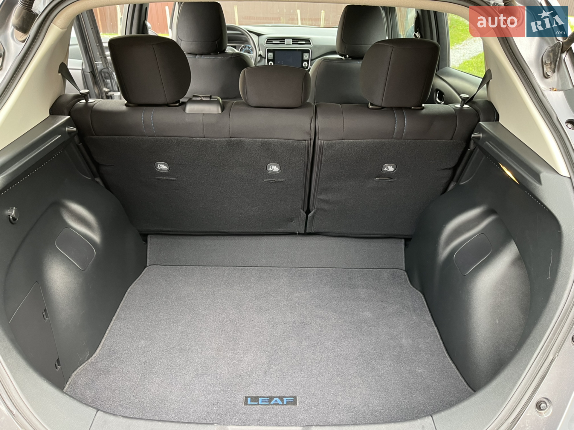 2019 Nissan Leaf - мініатюра 17