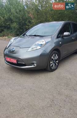Хетчбек Nissan Leaf 2014 в Кривому Розі
