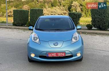 Хетчбек Nissan Leaf 2014 в 