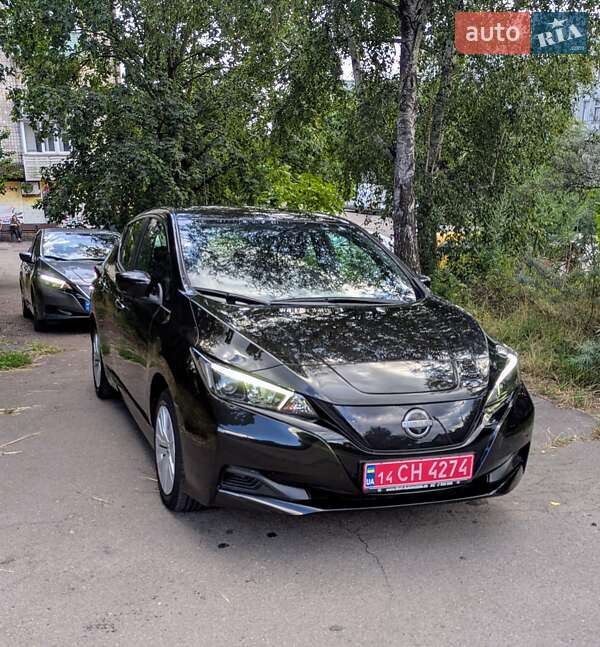 Хэтчбек Nissan Leaf 2022 в Ровно
