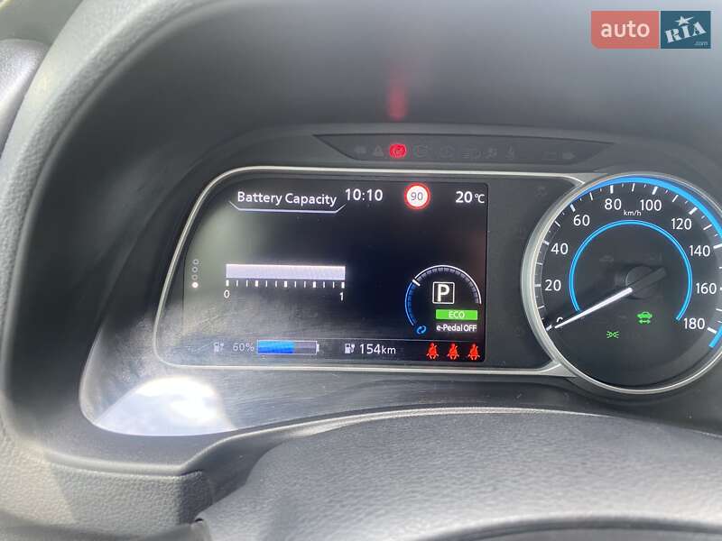 Хетчбек Nissan Leaf 2018 в Монастирищеві