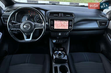 Хэтчбек Nissan Leaf 2020 в 
