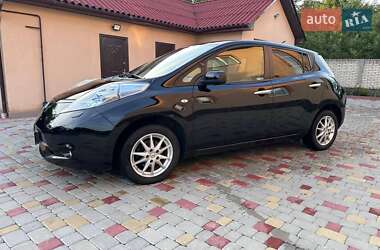 Хетчбек Nissan Leaf 2012 в Івано-Франківську
