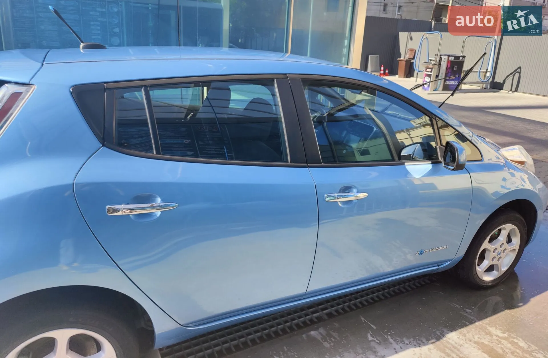 2013 Nissan Leaf - мініатюра 13