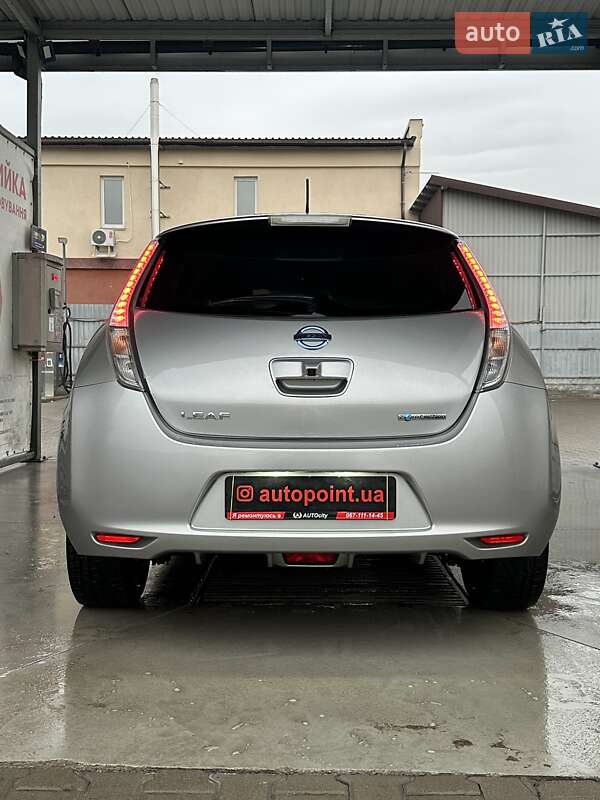Хэтчбек Nissan Leaf 2014 в Белогородке