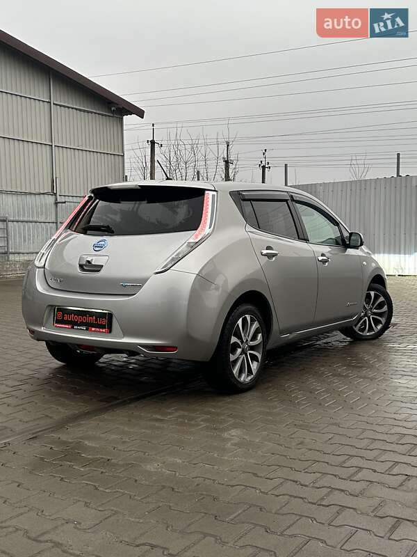 Хэтчбек Nissan Leaf 2014 в Белогородке
