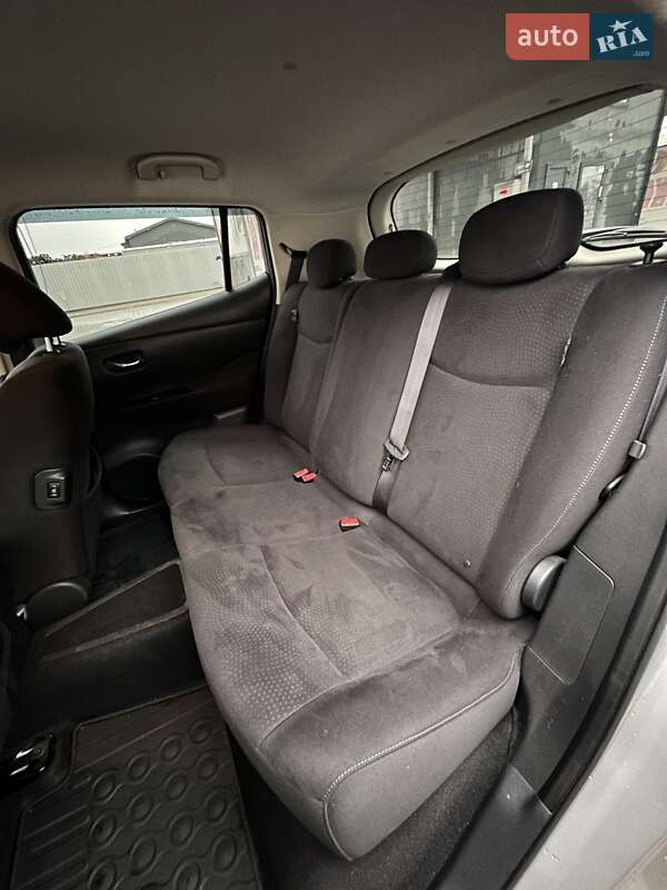 Хэтчбек Nissan Leaf 2014 в Белогородке