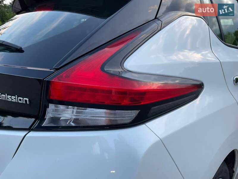 Хетчбек Nissan Leaf 2020 в Тернополі