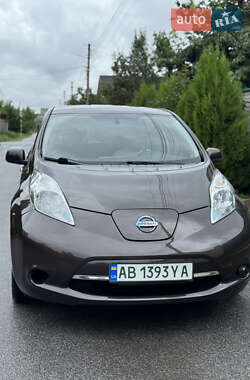 Хетчбек Nissan Leaf 2015 в Вінниці