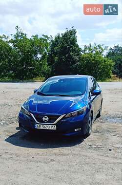 Хэтчбек Nissan Leaf 2020 в Днепре